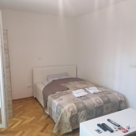 Natasa Apartment Белград Екстериор снимка