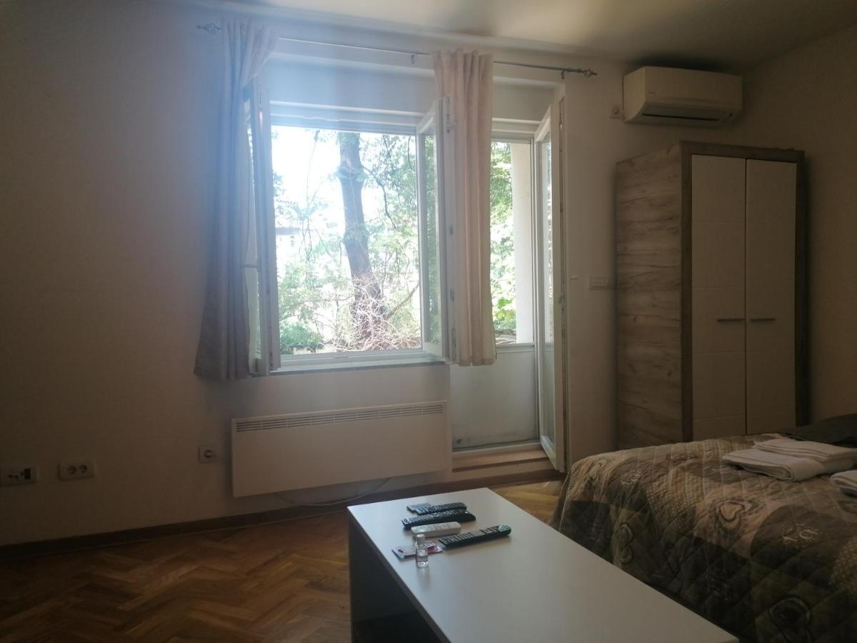 Natasa Apartment Белград Екстериор снимка